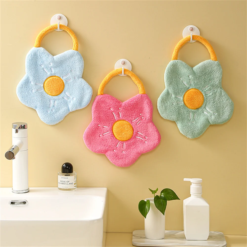 

1Pcs Hanging Coral Velvet Flower Shape Thickened Hand Towel Absorb Water Fine Embroidery Toilet Handkerchief Hanging Household