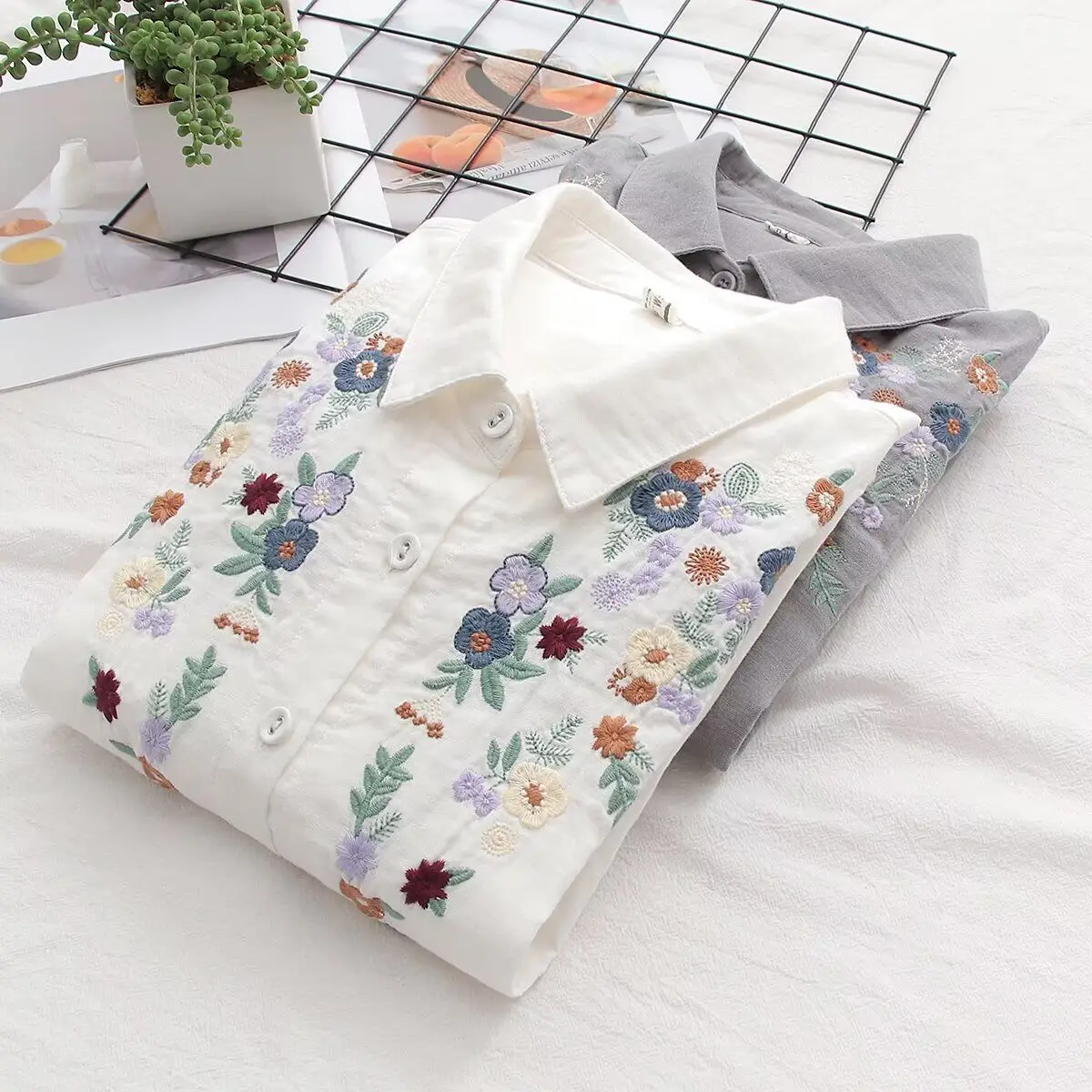 Embroidered Shirt for Women 2025 Spring Long-sleeved Top Coat Base Casual Loose Double-layer Cotton Yarn Trendy