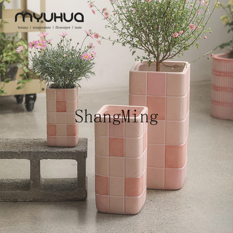 

LXY pastoral creative magnesium mud imitation cement flower pot deepening shopping mall villa decoration ornament