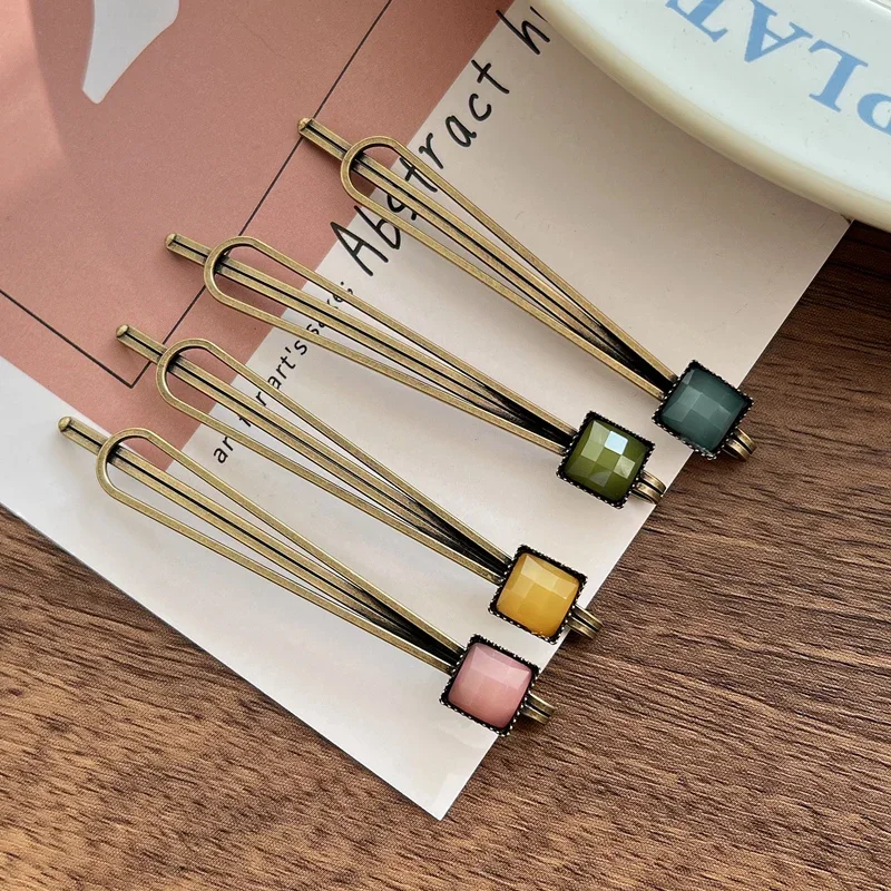 Super beautiful bangs hair clip ~ Korean black bean shaped clip with side clip and top clip, metal retro copper color