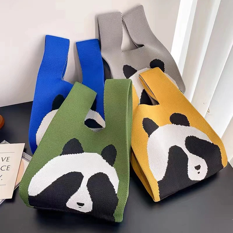 1Pcs Cute Panda Knitted Handbag Wrist Bag Elegant Animal Cartoon Mini Knot Bag Lunch Bag Large Capacity Knitted Handbag