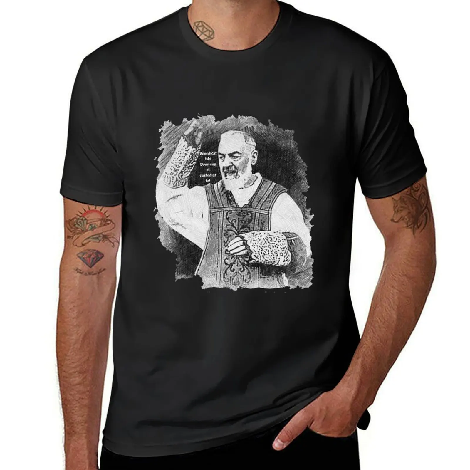 

Saint Padre Pio, St. Padre Pio, Padre pio T-Shirt anime vintage black t-shirts for men