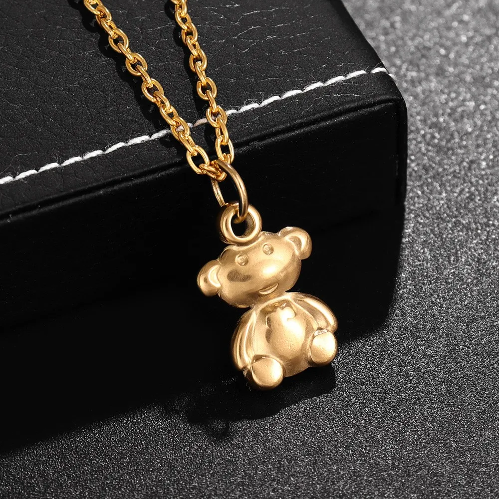 Trend Cute Bear Pendant Necklace Glamour Women Necklace New Fashion Hip Hop Punk Jewelry Accessories Gift Wholesale