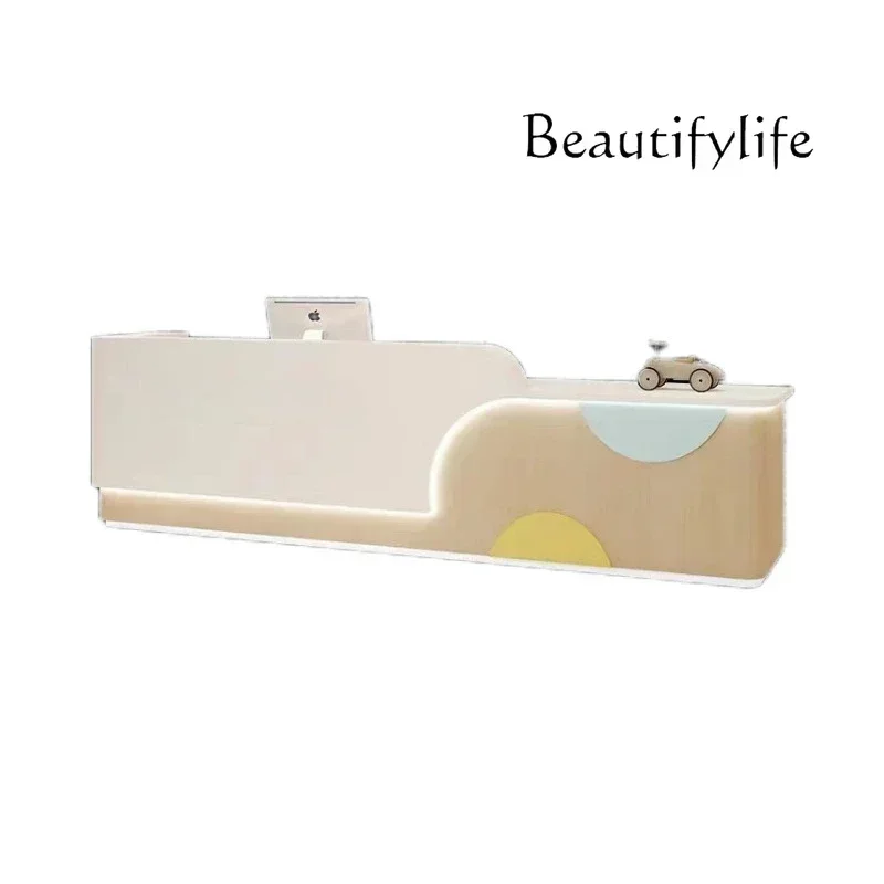 

FG10Educational institutions Training courses Reception desk Art bar checkout page Fashion sense