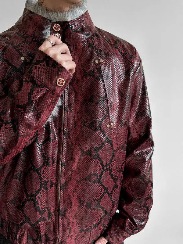 

Men's Faion Urban Sle Faux Leather Jaet Thiened ortened Stand Collar Warm Winter Coat with Fur Collar Snake Texture