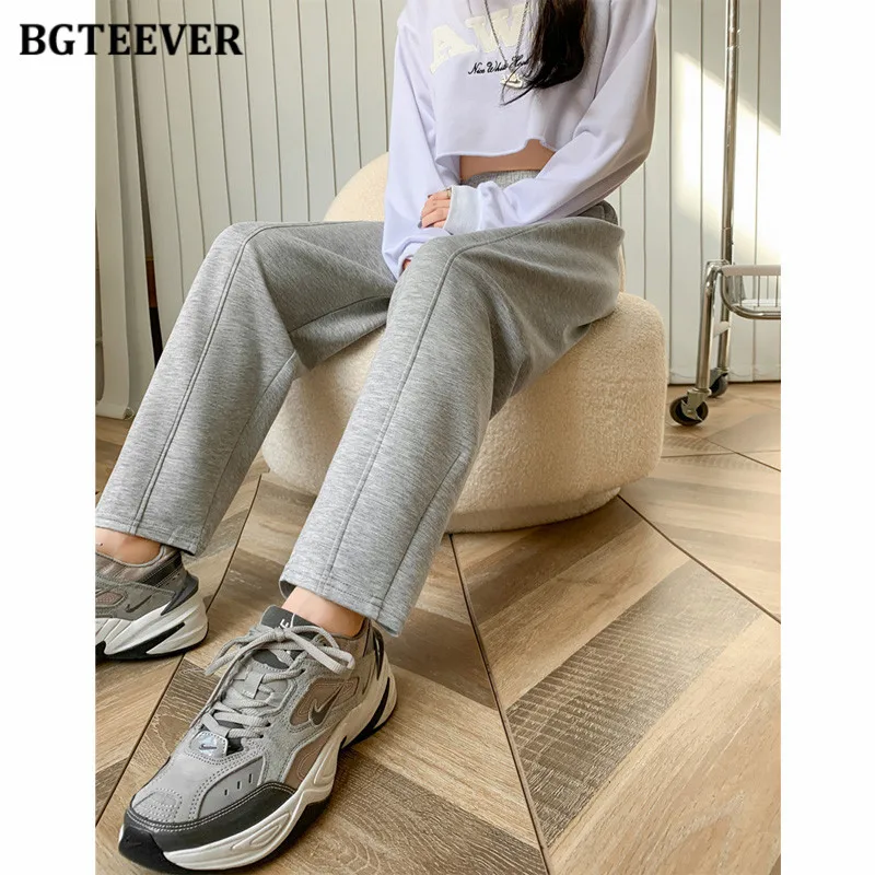 

BGTEEVER Casual Elastic Waist Femlae Harem Pants Stylish Loose Pockets Women Trousers Spring Summer Sweatpants Female