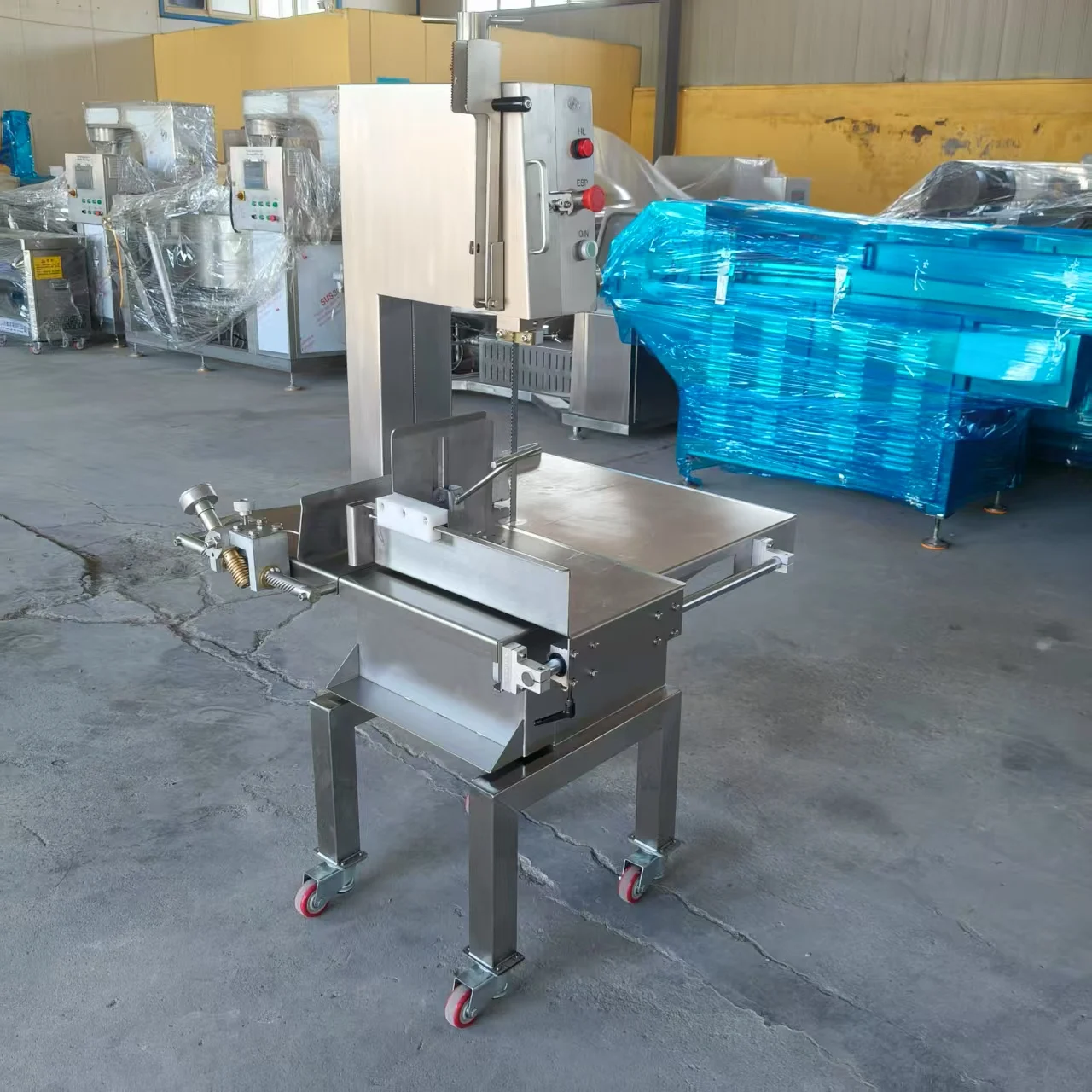 Automatic Meat And Bone Saw Machine Meat Cut Machine Frozen Pork Beef Slicer Electric Processing Equipment