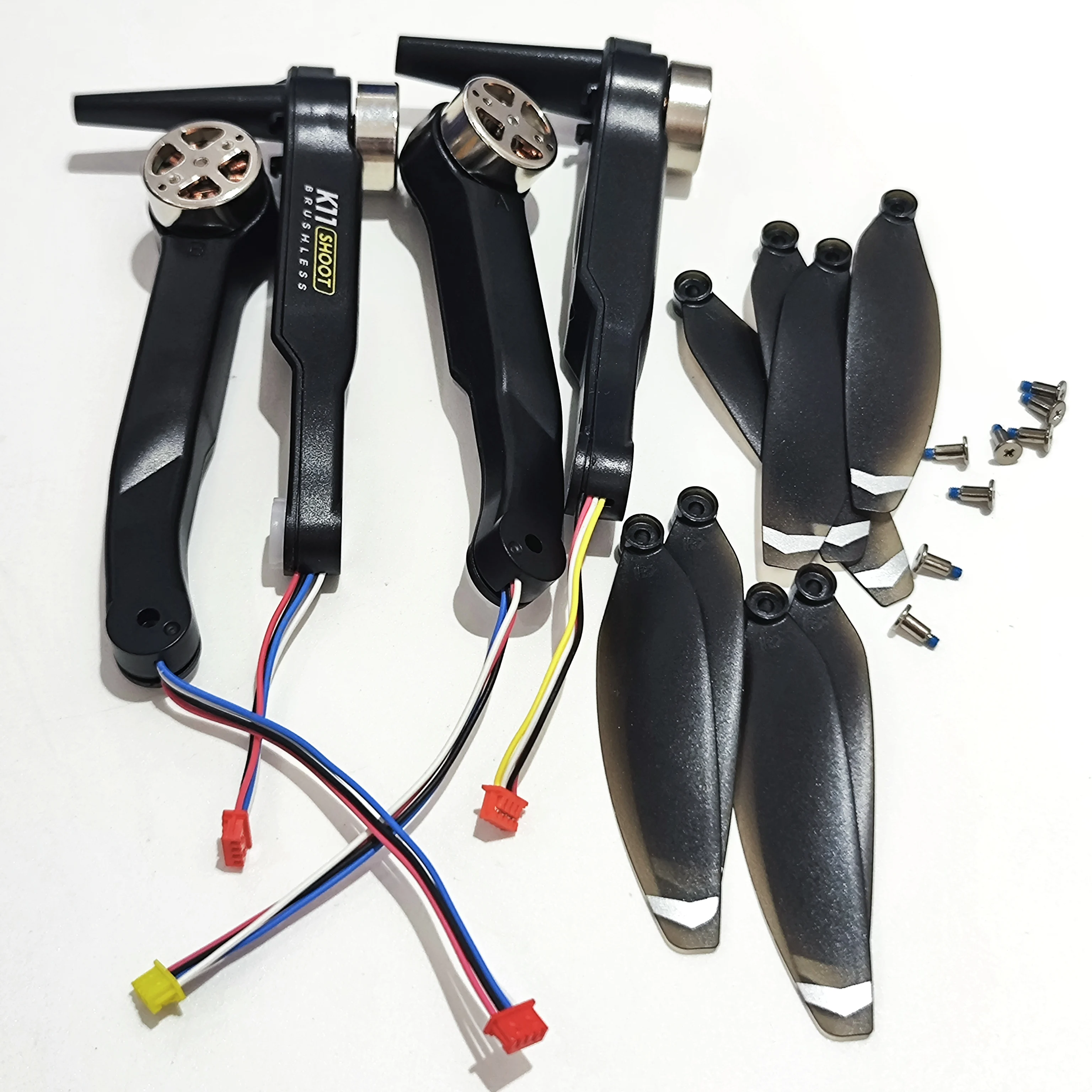 

Полный комплект K11 MAX RC складной дрон оригинальный бесщеточный двигатель + лопастной пропеллер 8 шт. крылья из кленового листа