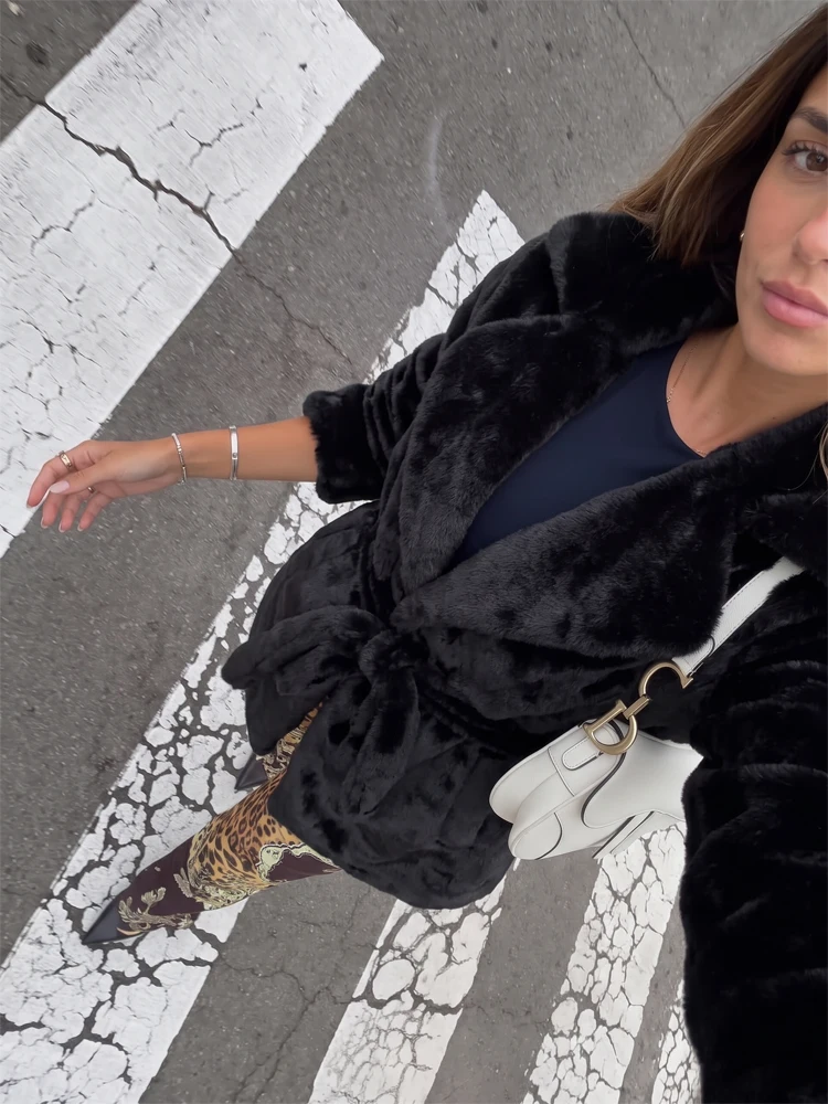 Ladies Black Velvet Coat Wide Collar Belted Waist Long Sleeve Pocket Jacket Autumn Winter Work Daily Casual Streetwear Outerwear