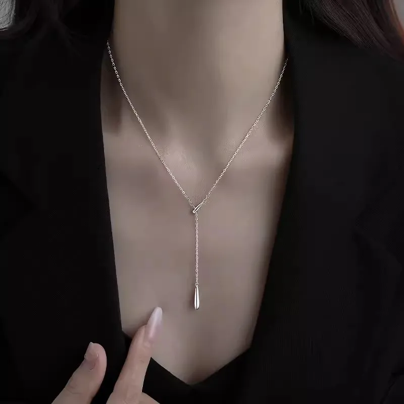 925 Silver Plated Oval Pendant Necklace for Women Featuring Electroplated Finish Extended Chain Korean Inspired Fresh Sweet Geom