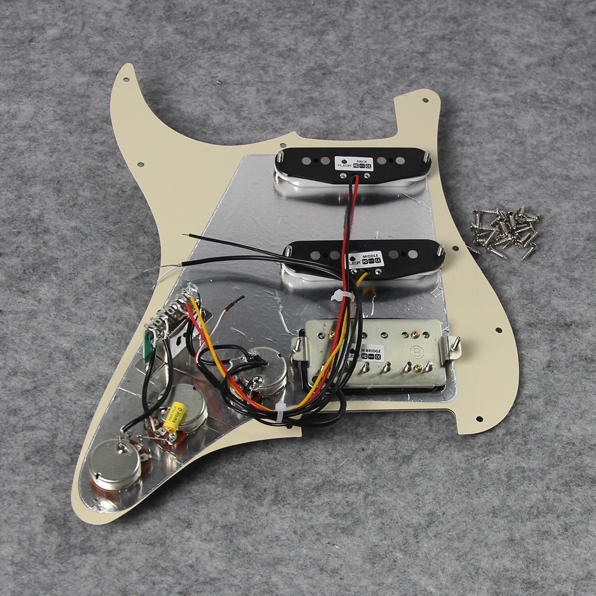 FLEOR Prewired Guitar Pickguard SSH Alnico 5 Pickup for ST Electric Guitar