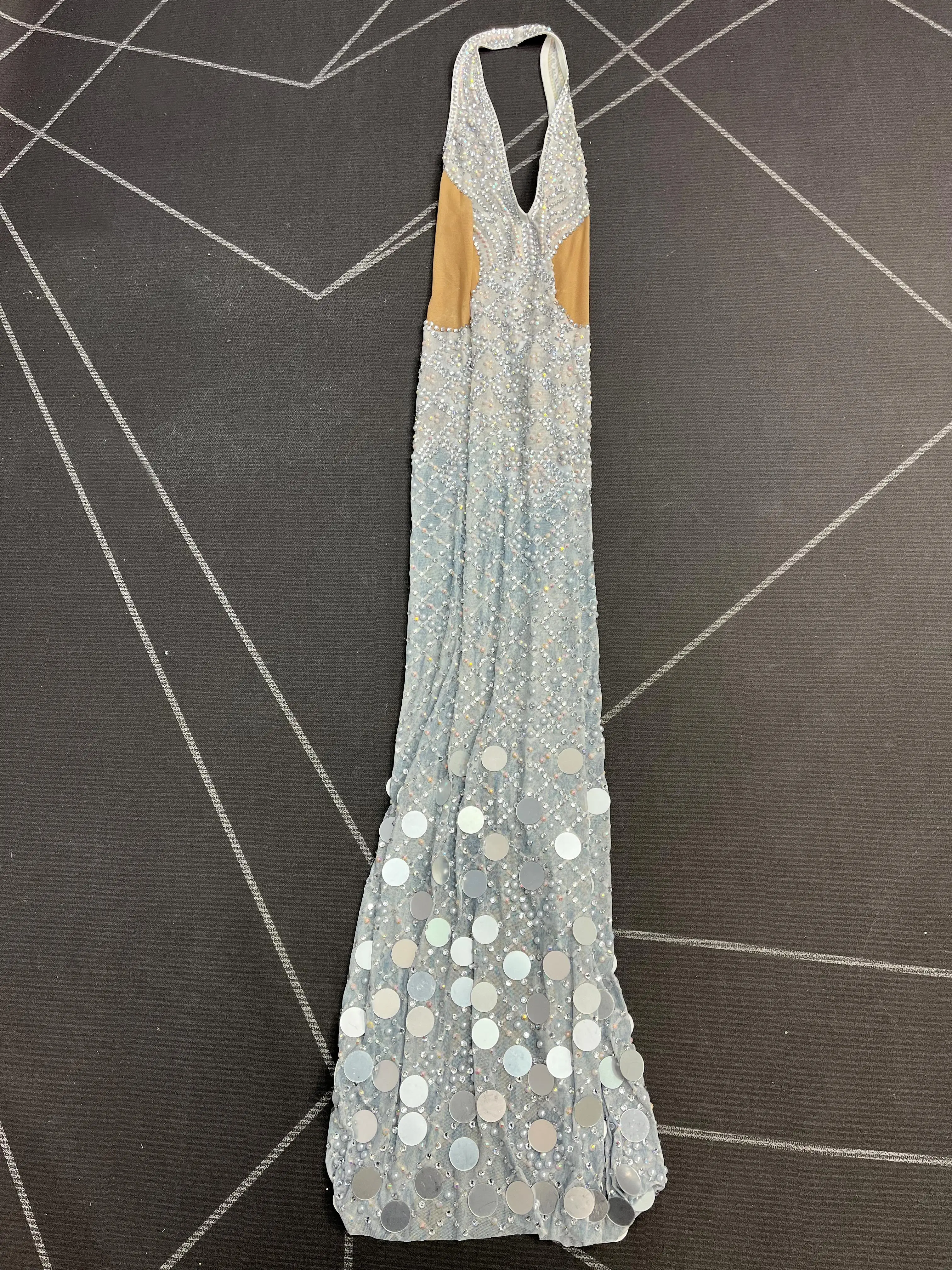 Novo brilhante strass sexy com decote em v vestido sem costas noite casamento elegante vestido de baile tapete vermelho roupa de palco langchaoqun