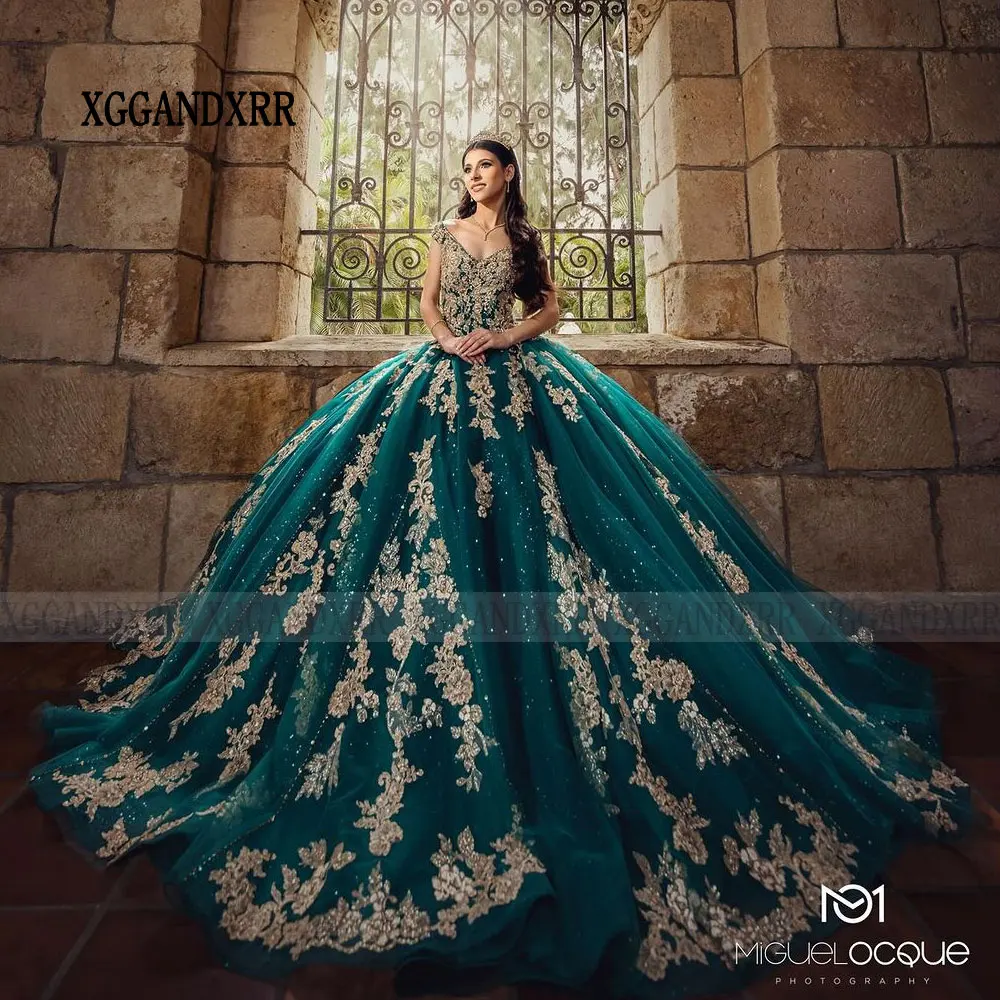 Vestido De fiesta De quinceañera con apliques De encaje dorado y verde esmeralda, sin hombros, fiesta De cumpleaños De princesa, 15 Años, 2024