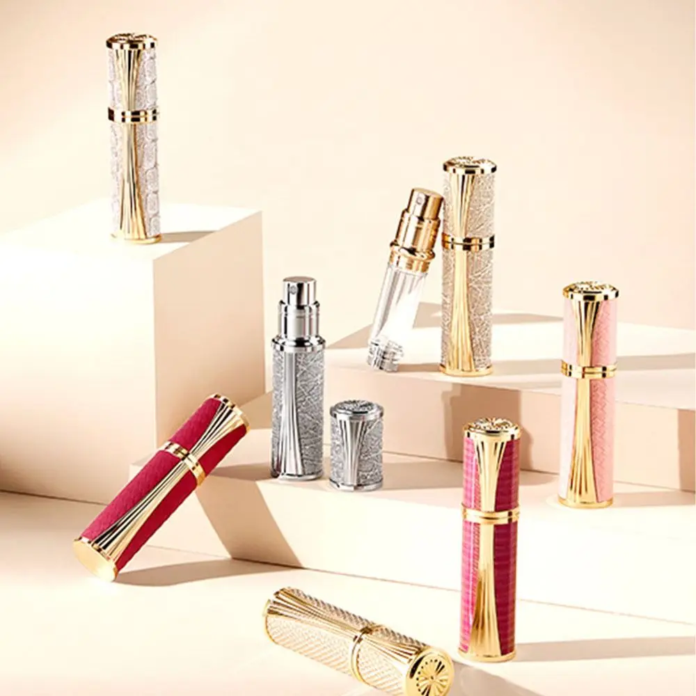 

Portable Self-pumping Leather Spray Bottle Fine Mist Leather Bottom Filling Bottle Empty Bottle Refillable 5ml Atomizer Gift