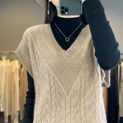 V-Neck Wool Vest For Women V-Neck Solid Color Pullover Warm Loose Knit Vest For Autumn Winter 100% Merino Wool Sweater
