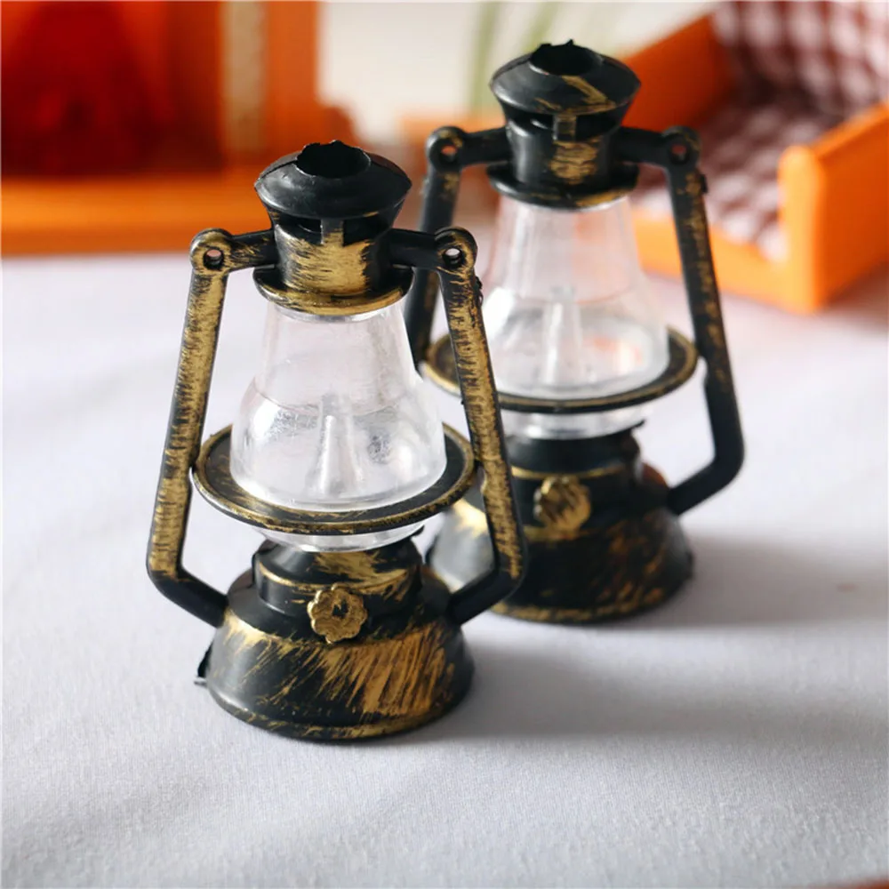 1:6 1:12 Scale Mini Kerosene Lantern Doll House Decor Scene Ornaments Miniature Oil Lamp Dollhouse Accessories