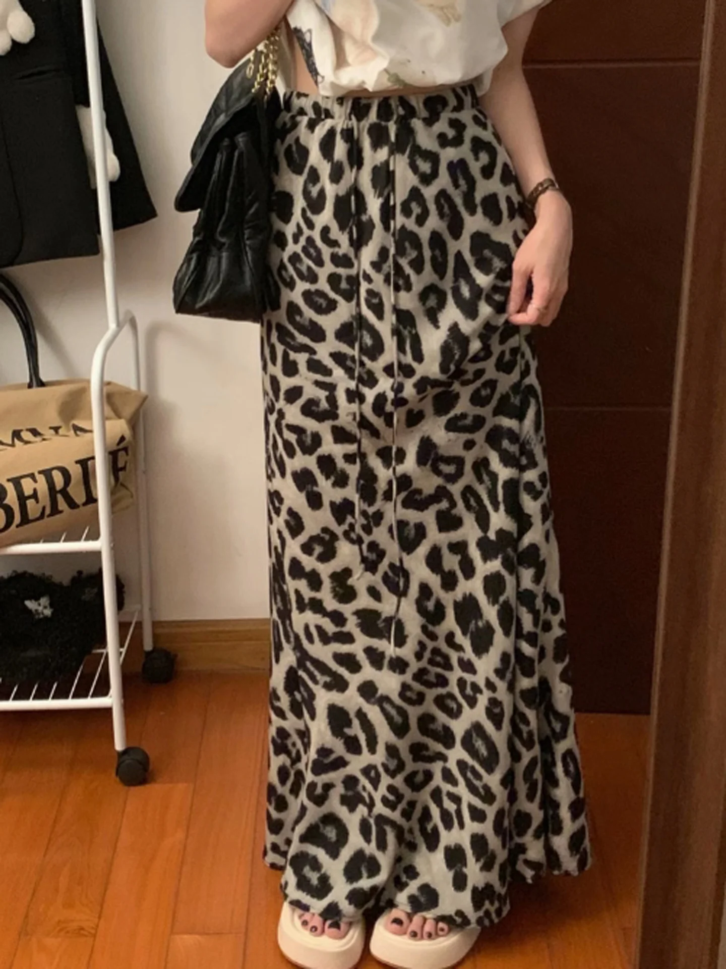 American Retro Leopard Print Halter Neck  Dress Women's High Waist Slimming Drapey Fish Tail Long Skirt Autumn New Design