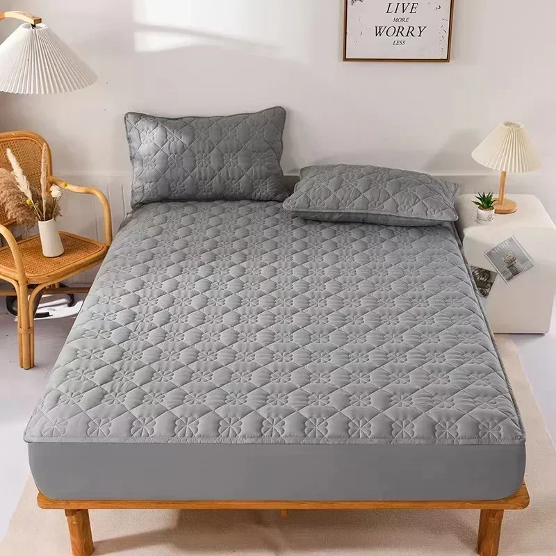 Super Waterproof Quilted Mattress Cover Single Queen Raw Cotton Anti-wetting Quilting Bed Fitted Sheet Not Included Pillowcase