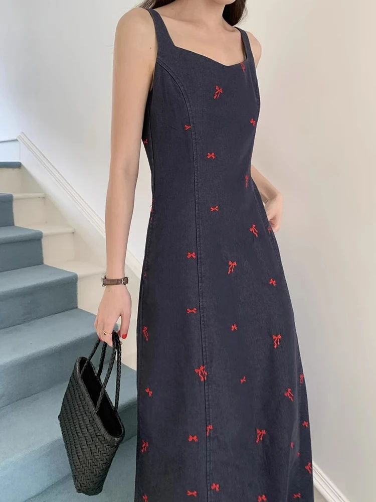 

Gagarich 2025 Korean Chic Summer French Retro Square Collar Heavy Embroidery Bow Slim Fit Denim Vest Dress Women Elegant