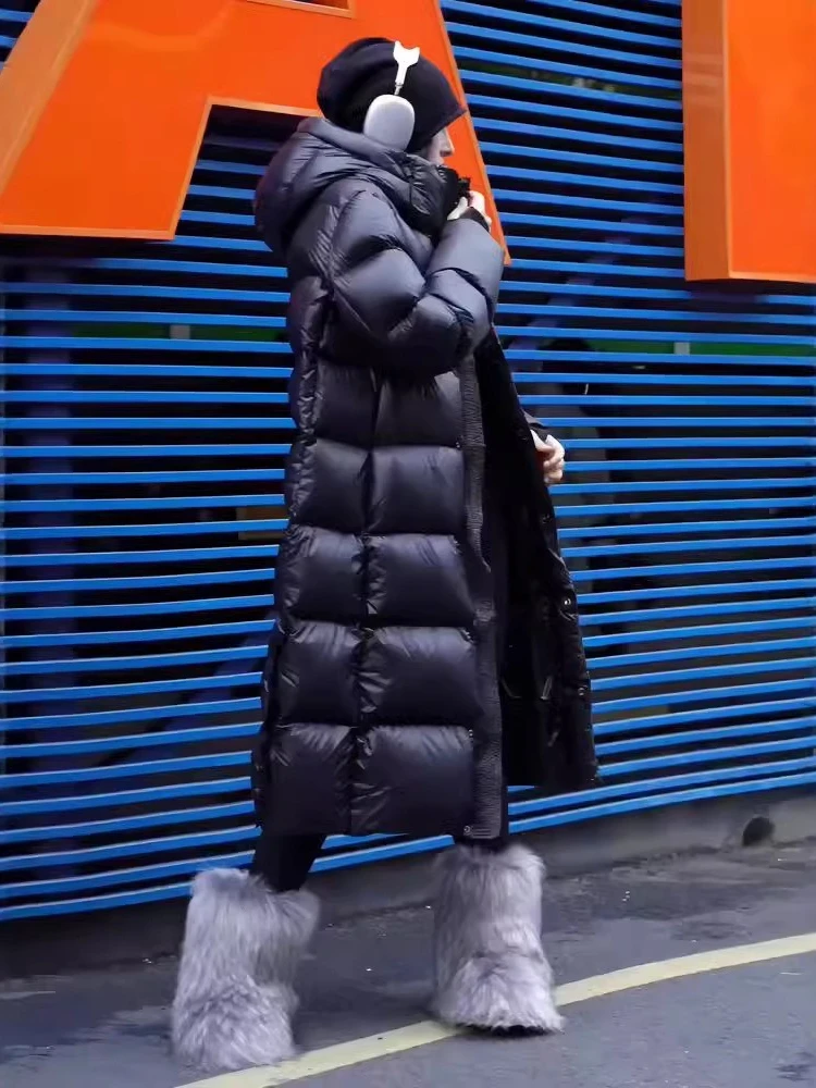 Piumino super spesso oro nero da donna lungo con cappuccio 90% piumino d'anatra bianca 2025 nuove coppie Parka abbigliamento da neve capispalla