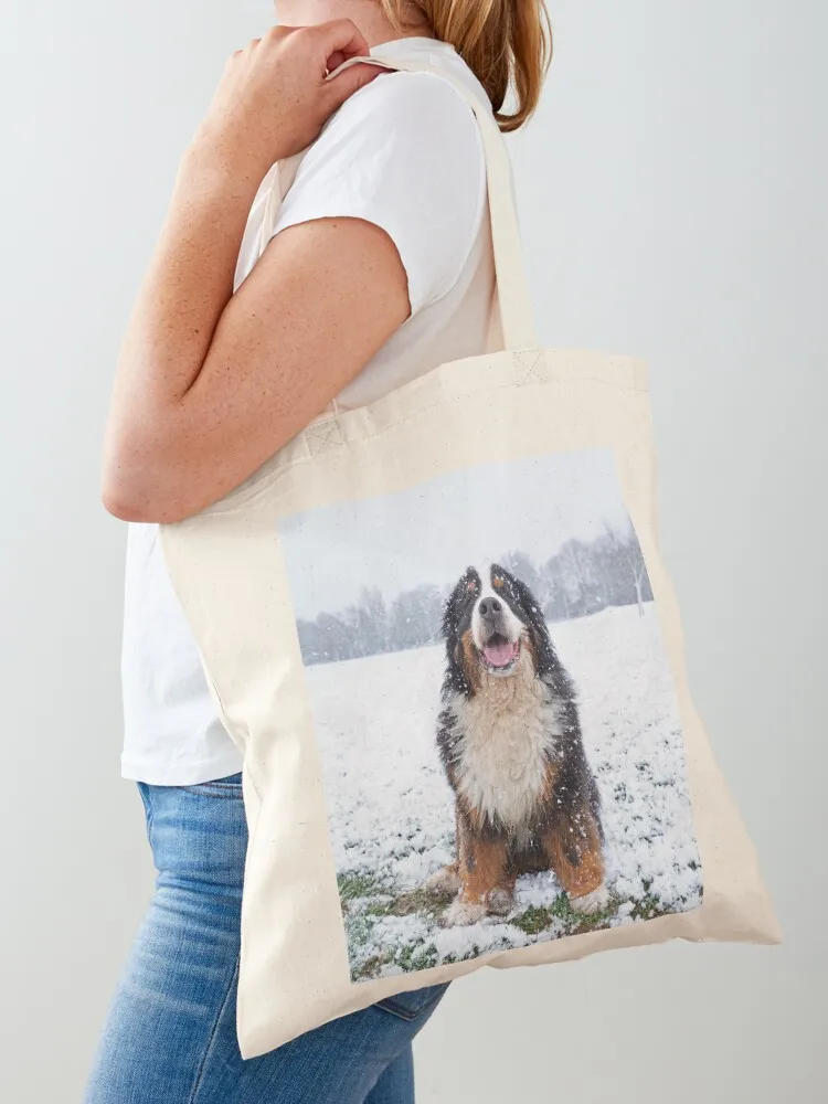 

Bernese Mountain Dog in the snow Tote Bag shopper bag women supermarket folding bag tote custom reusable grocery bags