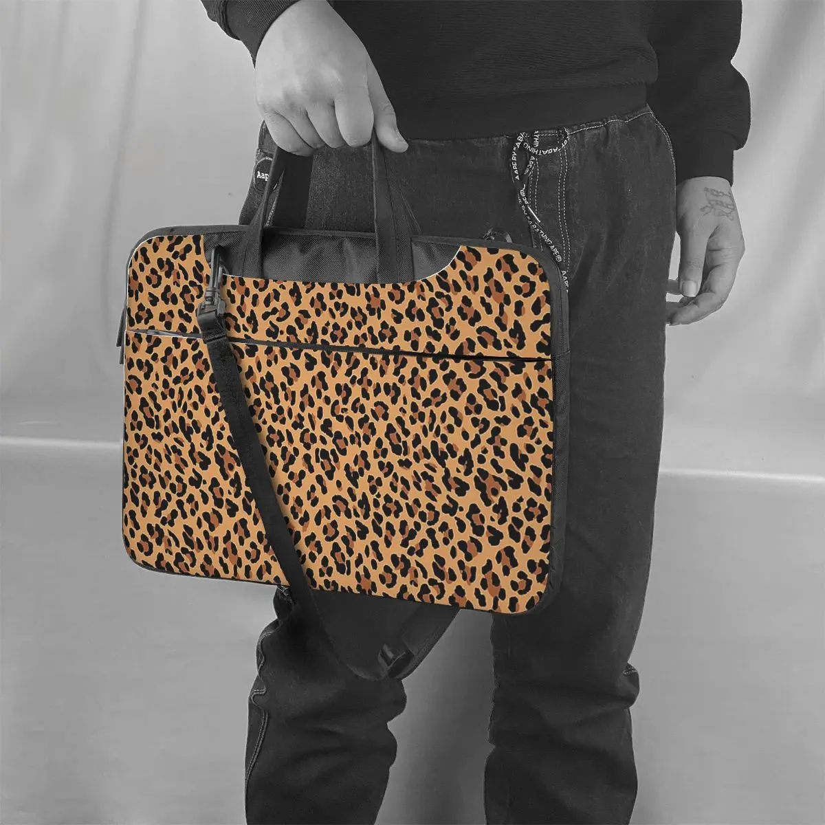 Tan Leopard Print Crossbody Laptop Bag Case Computer Bag Resistant Protective Notebook Pouch for Lenovo