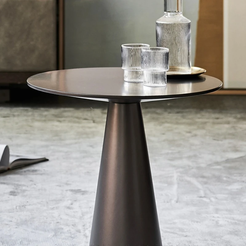 

Modern simple sofa side , light luxury round coffee table, creative corner table, Italian minimalist round , living