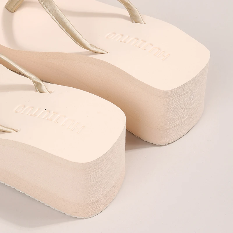 Leichte Keile-Flip-Flops für Frauen, 2025, Sommer, dicker Boden, Strand-Hausschuhe, Frau, bequeme Clip-Toe-Sandalen, weiblich – Detail 15
