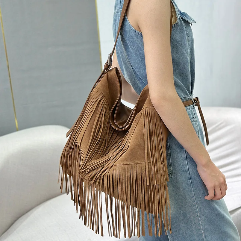 2026 Fashion double-sided velvet fringed women's bag Large capacity patchwork shoulder bag with handle