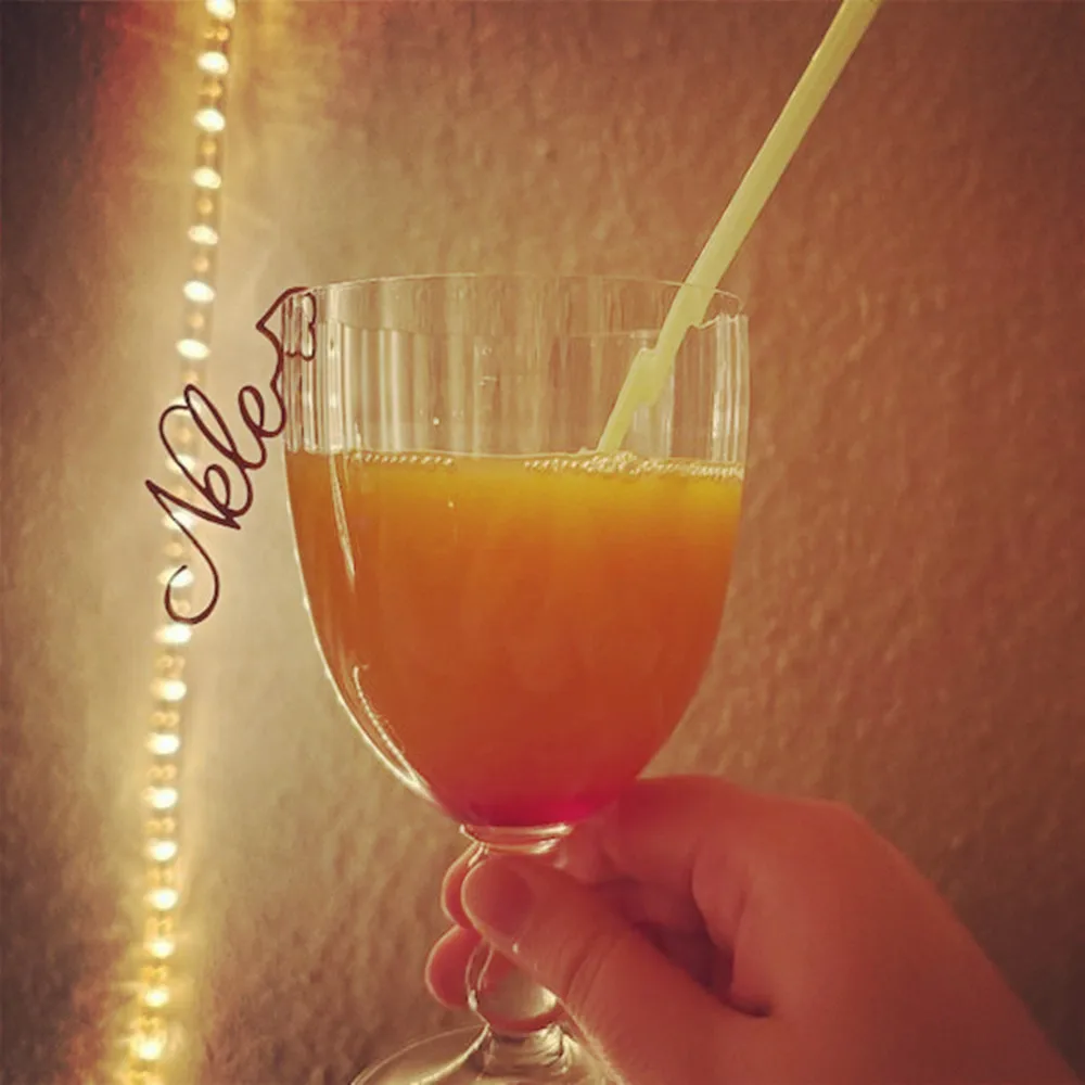 

Custom Name Card Tags Personalized Stainless Steel Table Nameplated Wine Glass Guest Decor Wedding Customized Items Gift