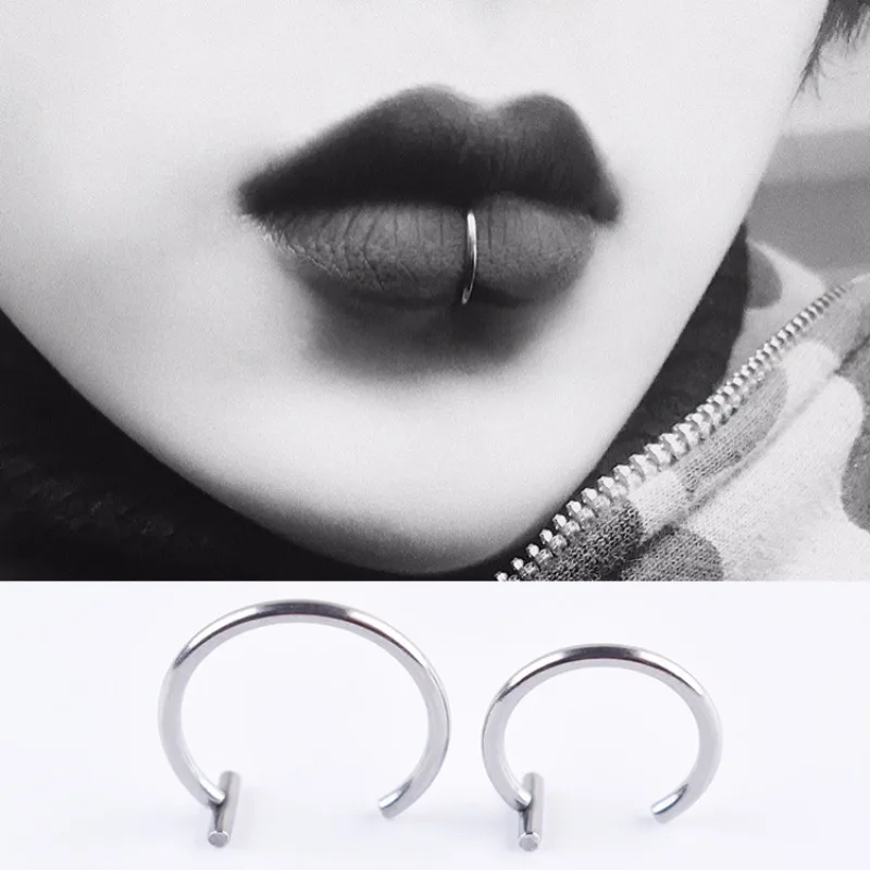 1Pair Fake Lip Rings for Women, 316L Stainless Steel Nose Ring Fake Septum Nose Ring Clip On Lip Ring Fake Piercing Jewelry