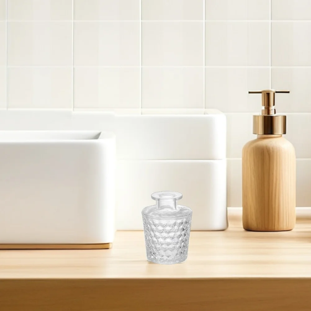 

2Pcs Glass Diffuser Bottles Refillable Aromatherapy Bottles Elegant Fragrance Jars for Home Office Essential Oil Diffuser