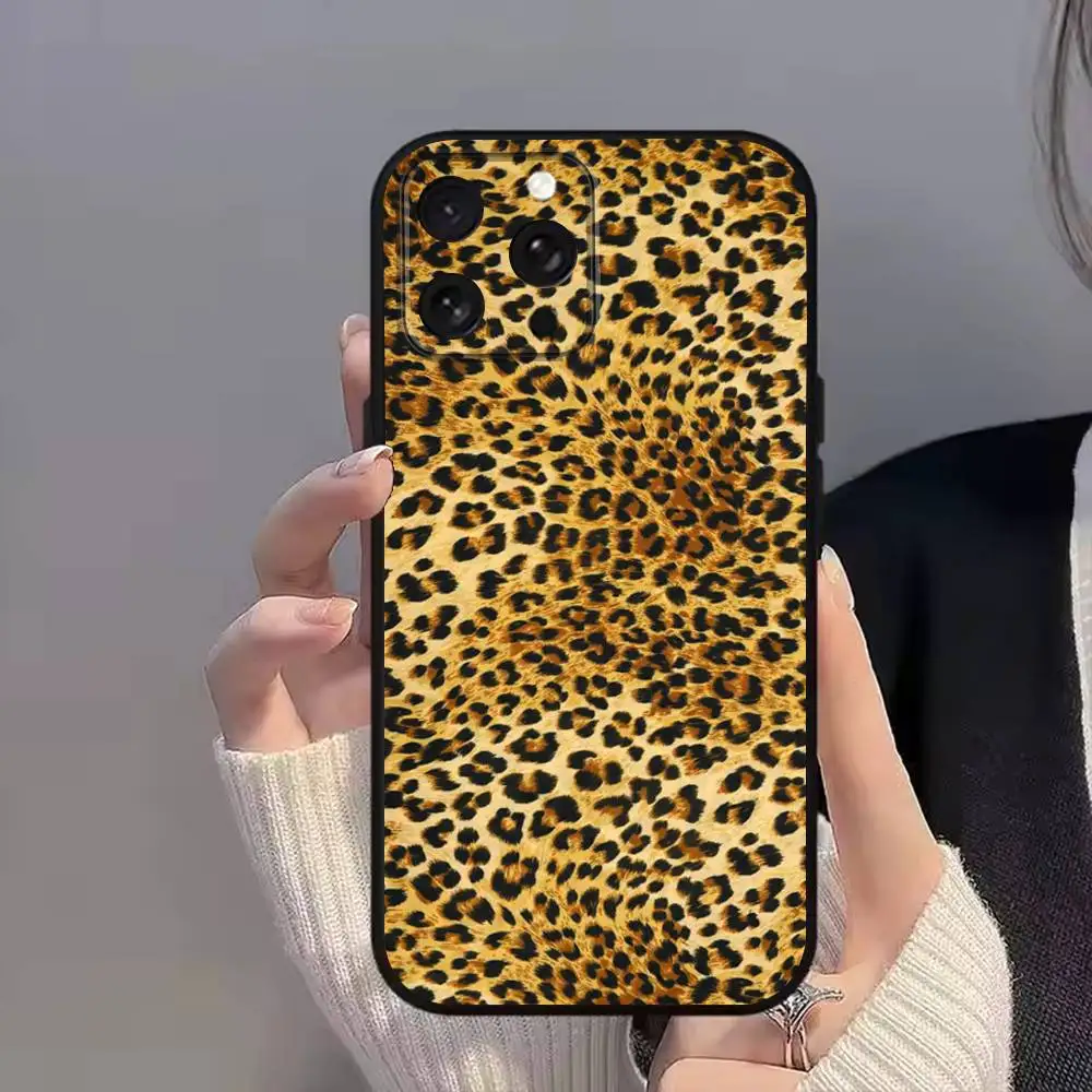 L-leopard p-print Art Phone Case For iPhone 11,15,16,14,13,17,12,Pro,SE4,Plus,E,Max,Air,Mini Black Cover