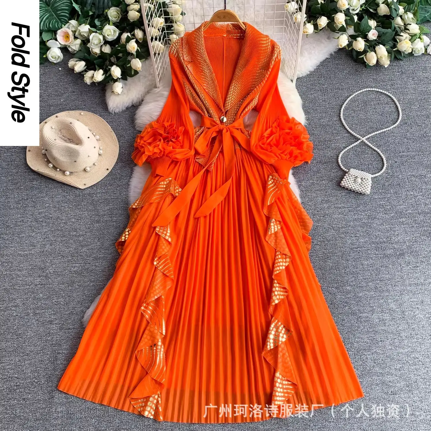 

2026 New Elegant Women's Dress Design Bronzing Flower Lantern Sleeves Suit Collar Waist Pleated Lotus Leaf Edge Long Dress