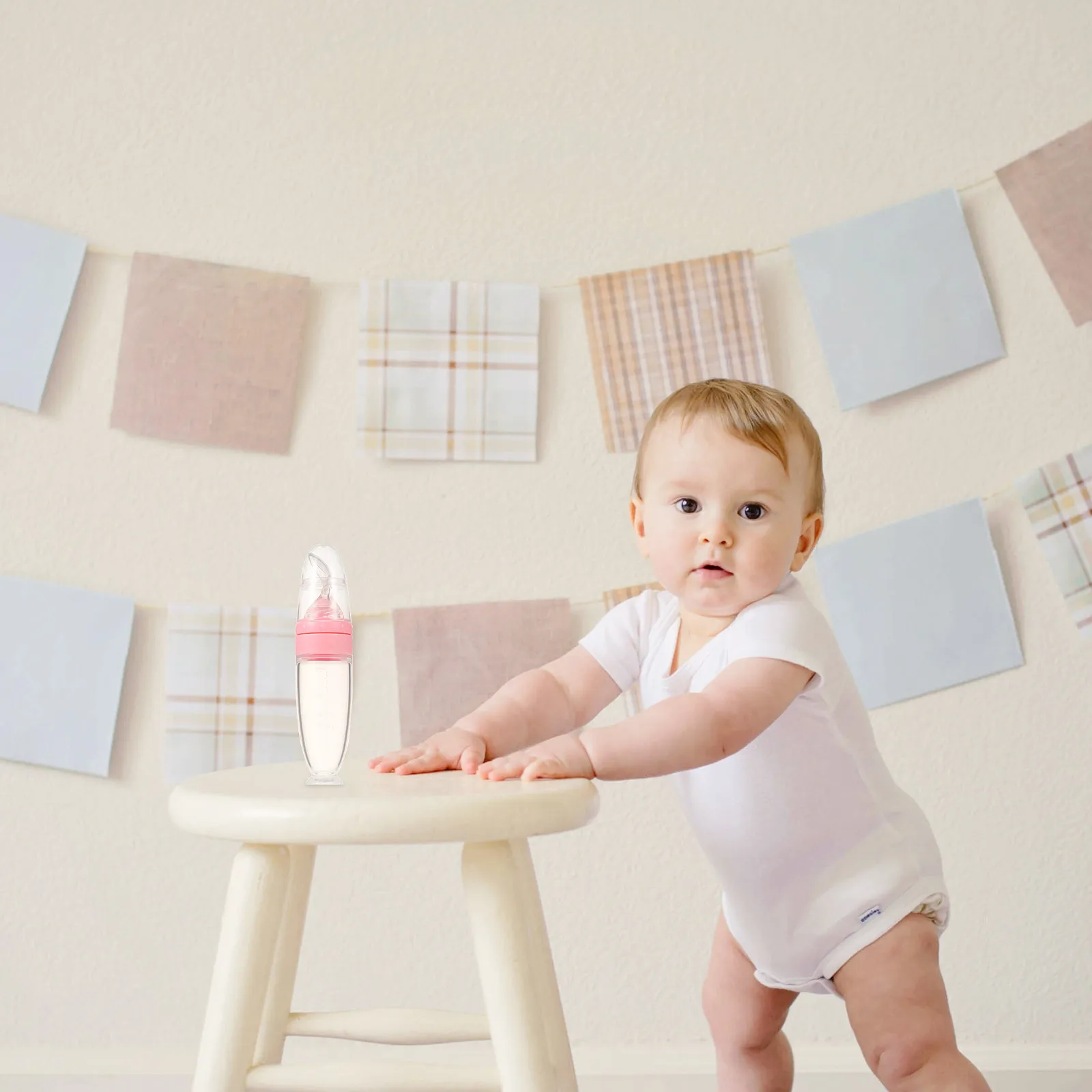 

Baby Feeder Silicone Squeeze Bottle For Infant Food Dispensing Compact Portable Lightweight Easy Clean Suction Base