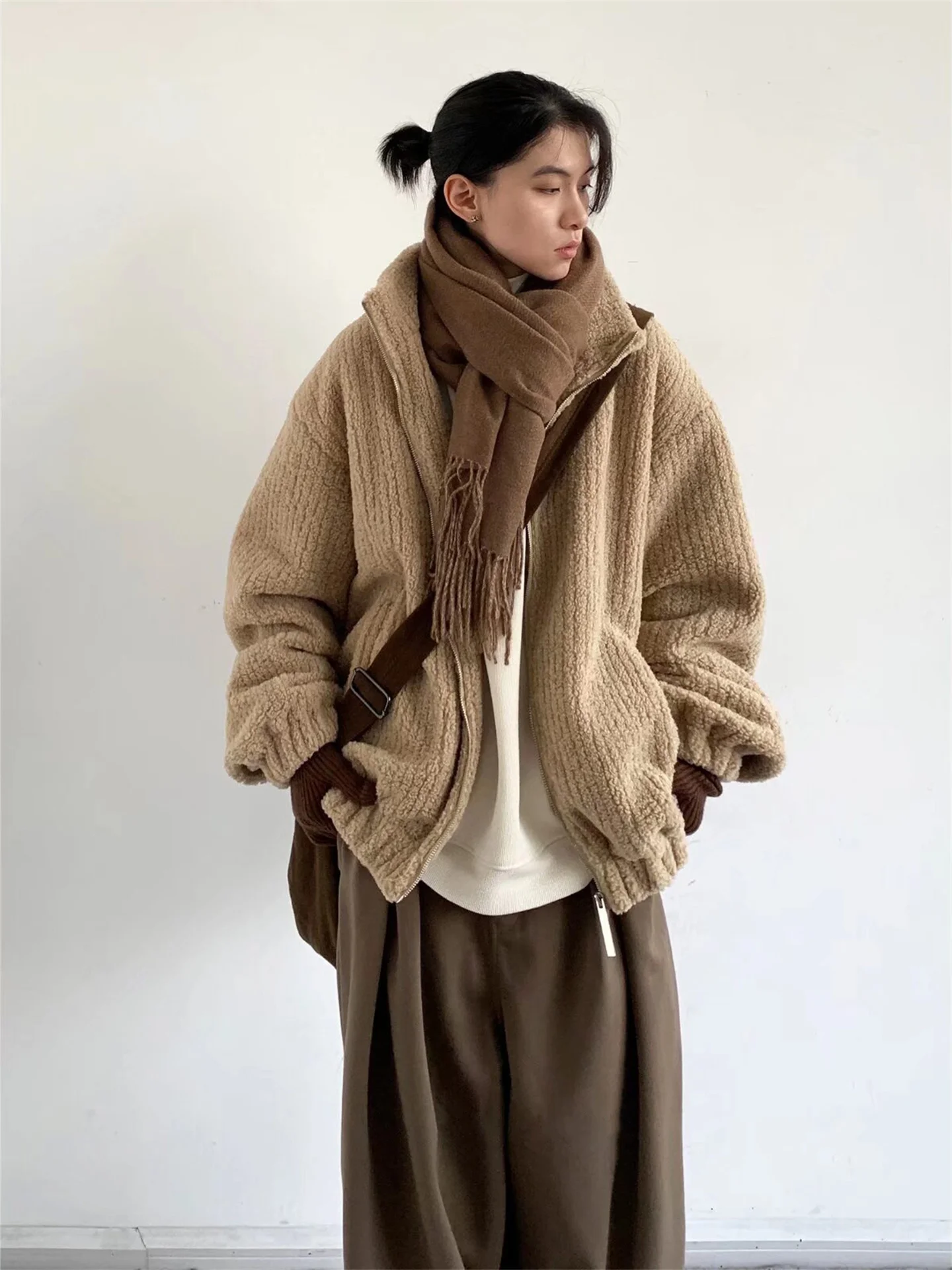 

Мужская повседневная утепленная куртка из американского бархата с воротником-стойкой, зимнее теплое хлопковое пальто, летняя мода