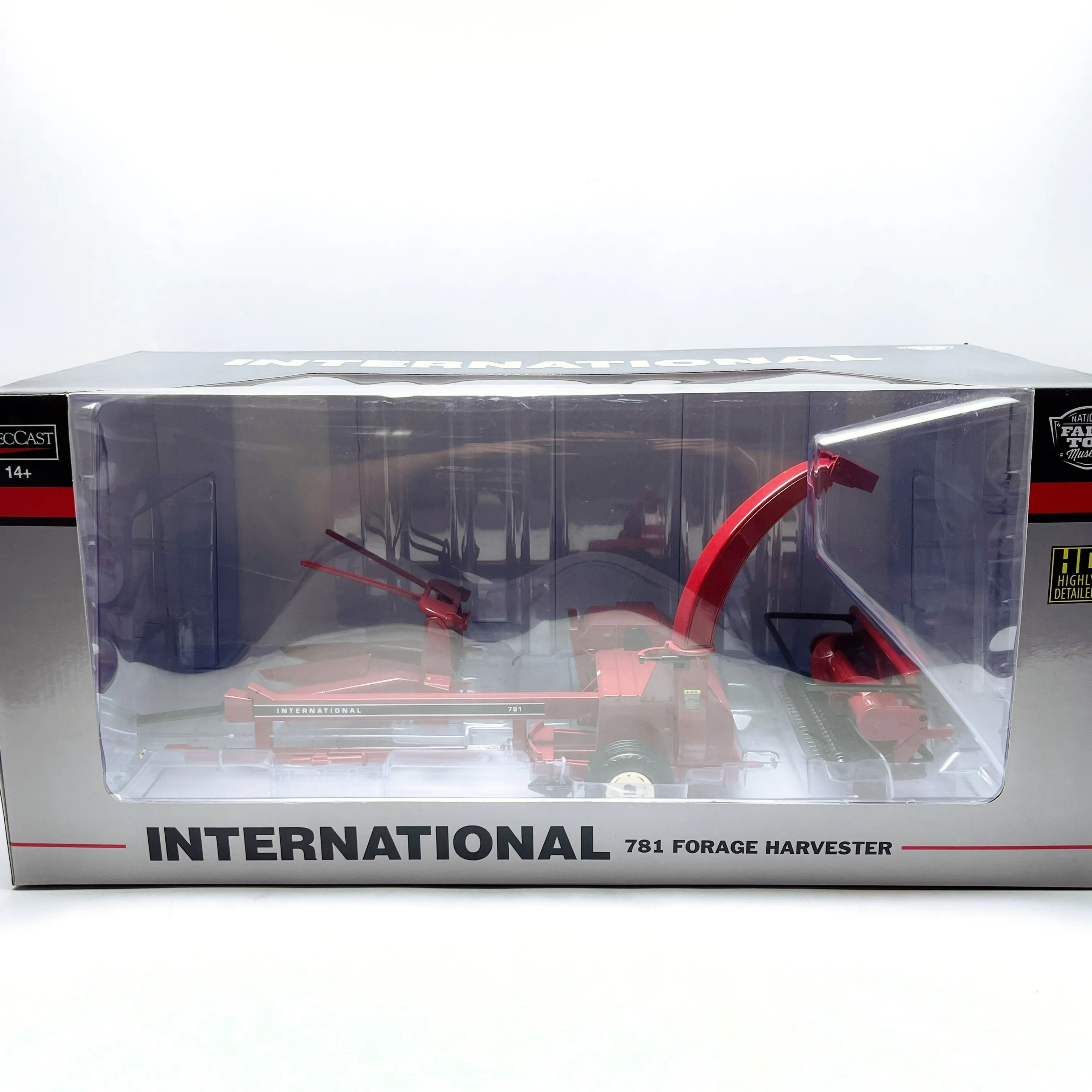 

Diecast Speccast 1/16 Scale 781 Feed Harvester Agricultural Machinery Model Alloy Car Model