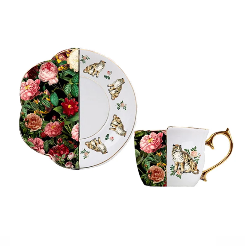 European Retro Irregular Ceramic Coffee Cup and Saucer Luxury Gold Plated Tea Set Afternoon Tea Cup Ceramic Cup Set Vaso De Cafe