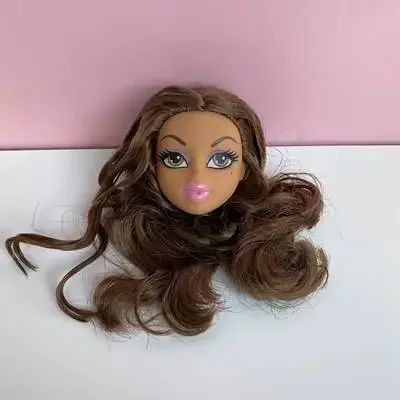 Beautiful Bratzdoll Makeup Doll Girls Love Cute Dolls head plastic head