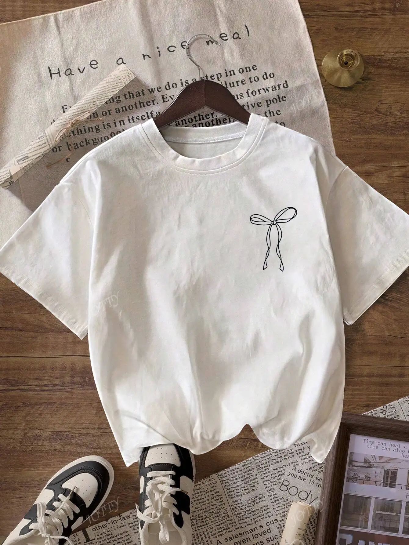 Camiseta feminina de manga curta estampada plus size, solta e casual, macia, confortável e respirável, esportes ao ar livre