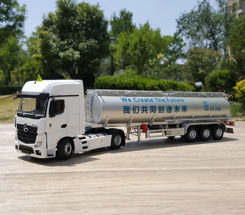 

Collectible Alloy Model Toy Gift 1:43 Scale MB Actros Oil Container Fuel Tanker Truck Vehicles DieCast Toy Model for Decoration