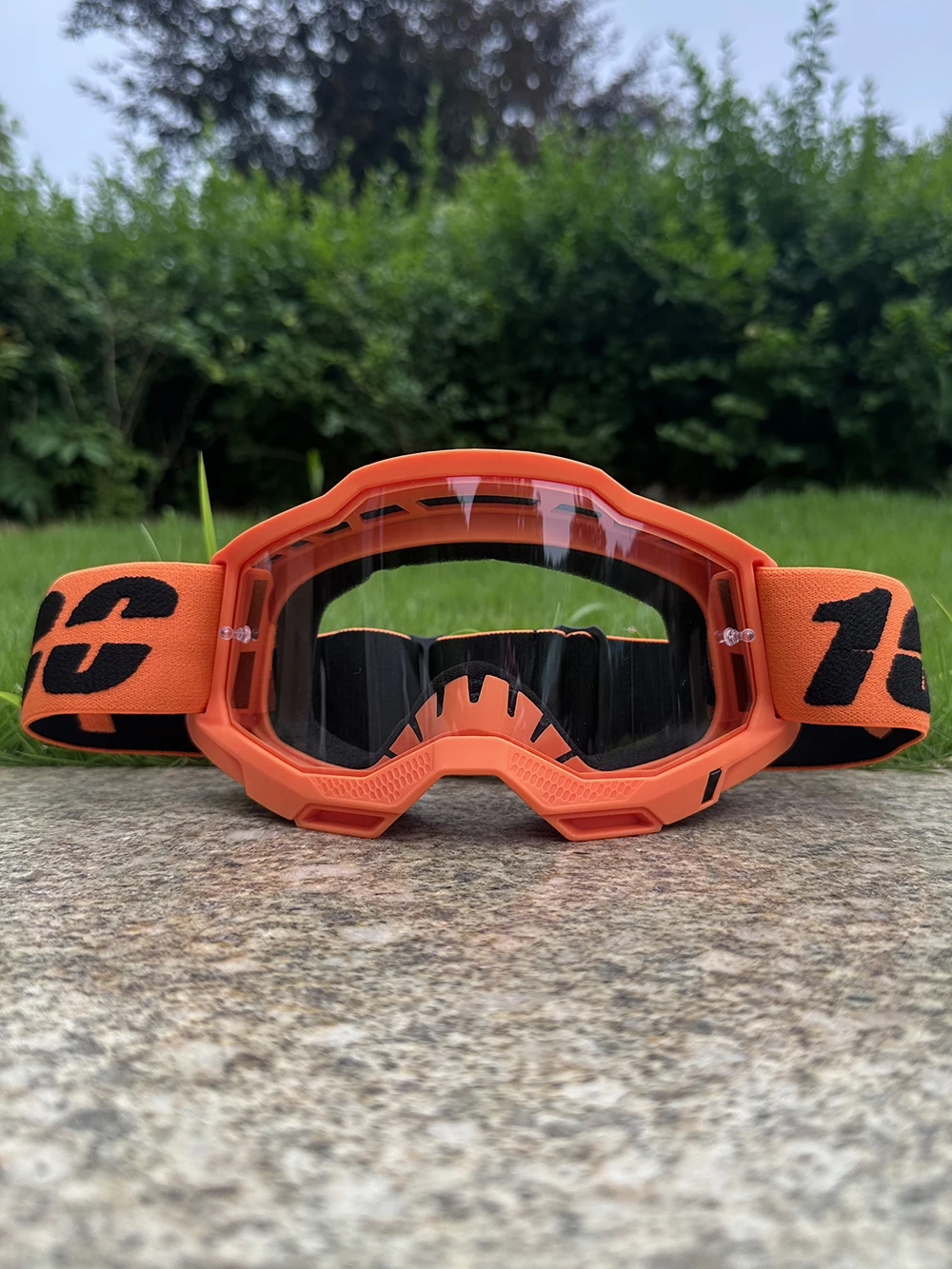 AliExpress Motorcycle Goggles Motocross Glasses Off-road Sunglasses For Man MTB ATV Mask Windproof Protection Cycling Racing