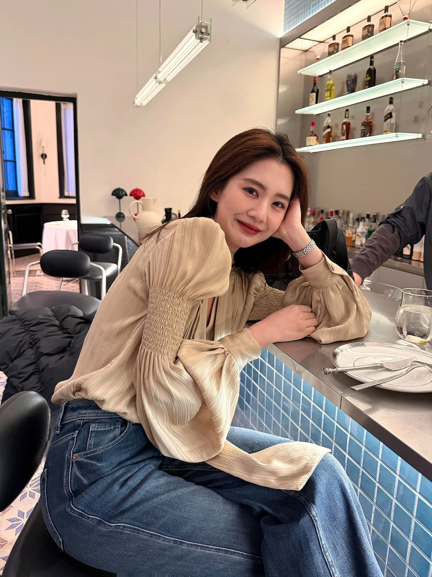 

Женский топ цвета шампань с поясом, винтажный, повседневный, весна 2026, с легким рукавом, для зрелых женщин