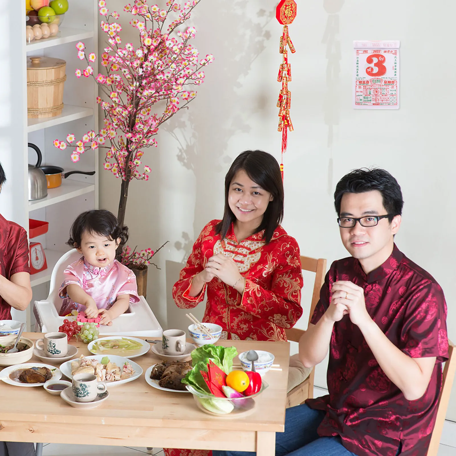 

1Pcs Traditional Chinese Daily Calendar 2022 Year of The Tiger Daily Wall Hanging Calendar Tracking Home Office