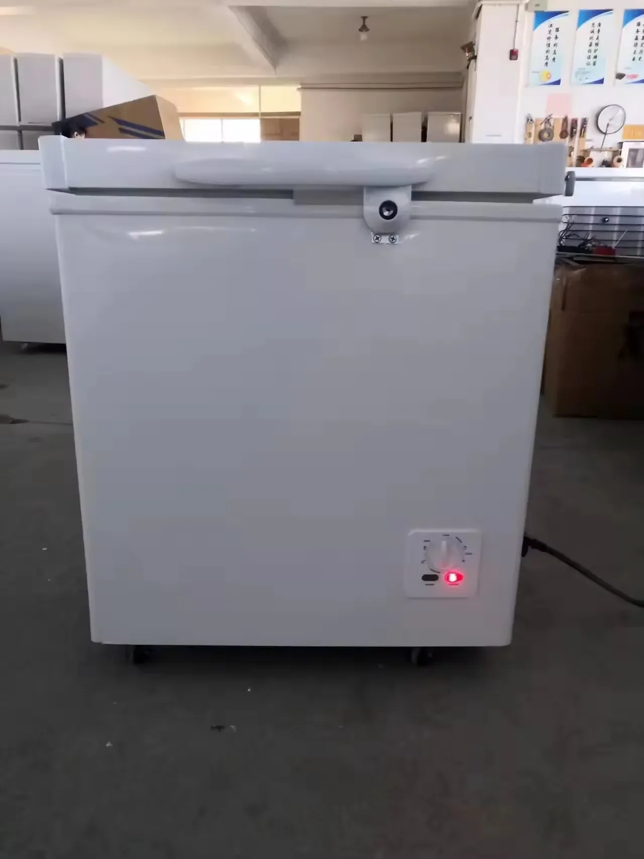 Solar Freezer Refrigerator RV Freezer DC12V/24V Solar Refrigerator