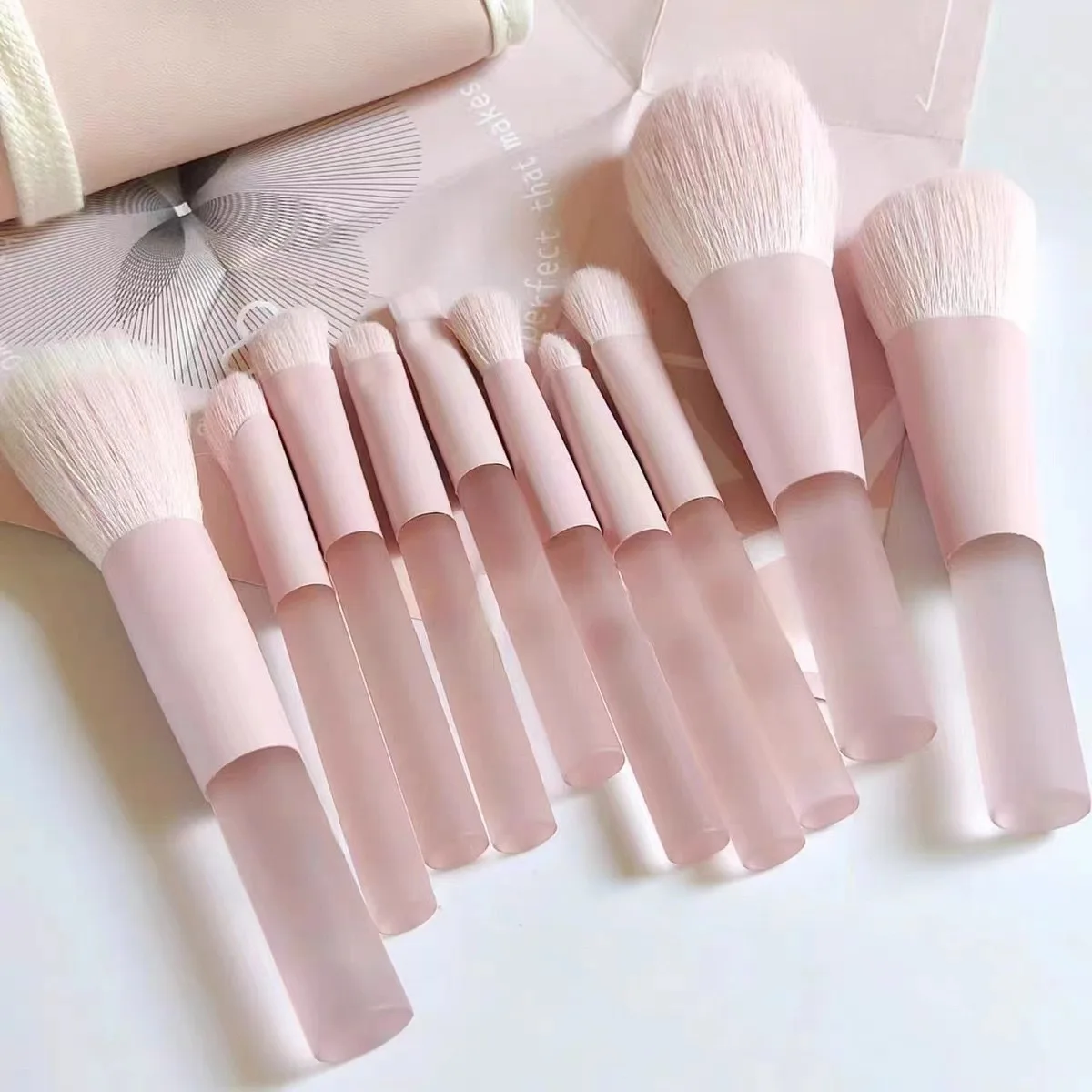 10pcs Peach Pink Makeup Brush Set - Ultra-Soft Powder & Blush Brushes Professional Cosmetic Tools for Flawless Makeup