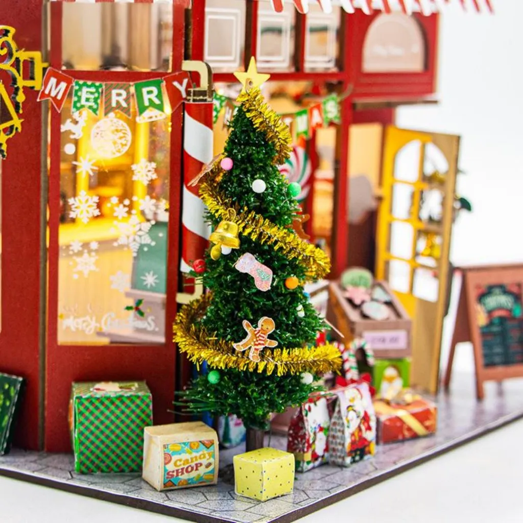 بيت الدمى الخشبي لعيد الميلاد يمكنك صنعه بنفسك مجموعة مصغرة مريحة لعيد الميلاد مع أثاث ديكور سطح الطاولة وعرض العطلات #5