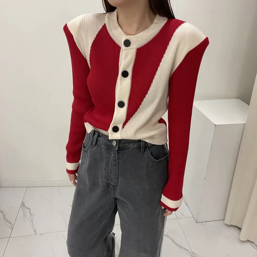 Neploe Korean Chic Design Sense Splicing Shoulder Pad Knitted Sweater Femme 2025 Autumn Elegant Contrast Color Casual Pullovers