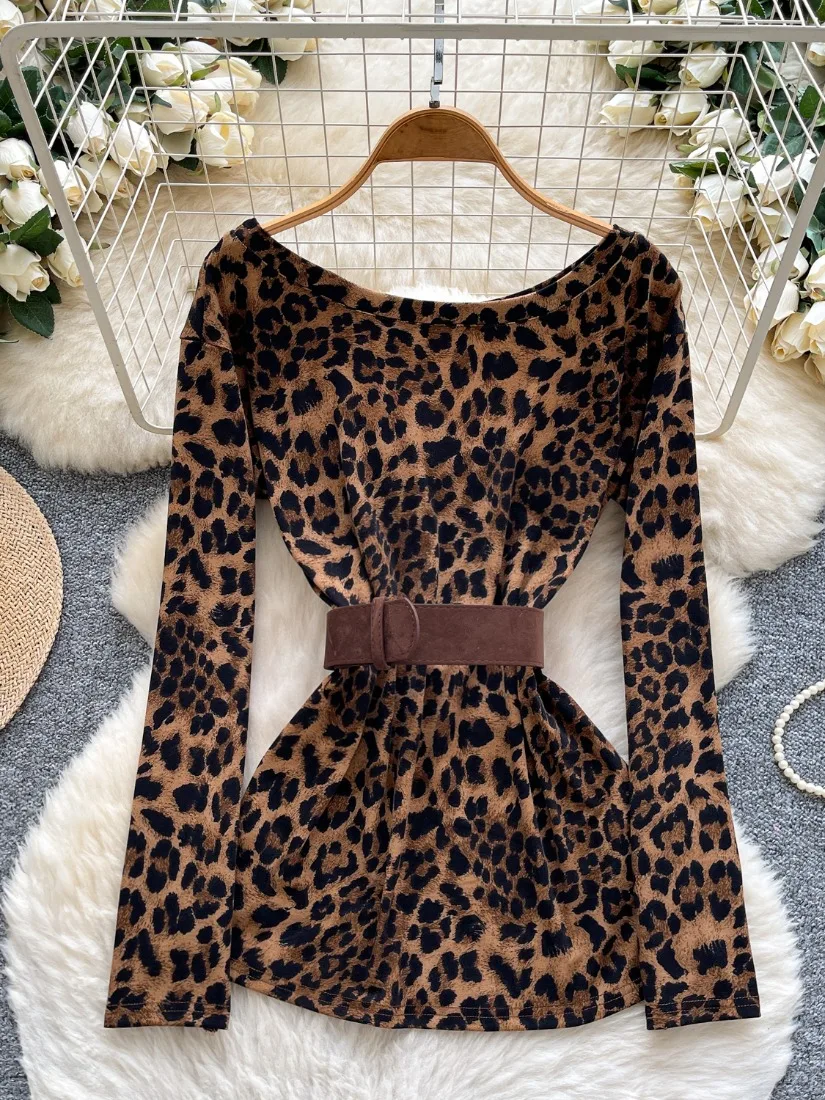 Foamlina T-shirt sexy con stampa leopardata Top per donna Nuova primavera autunno O collo manica lunga casual top stampati femminili con cintura