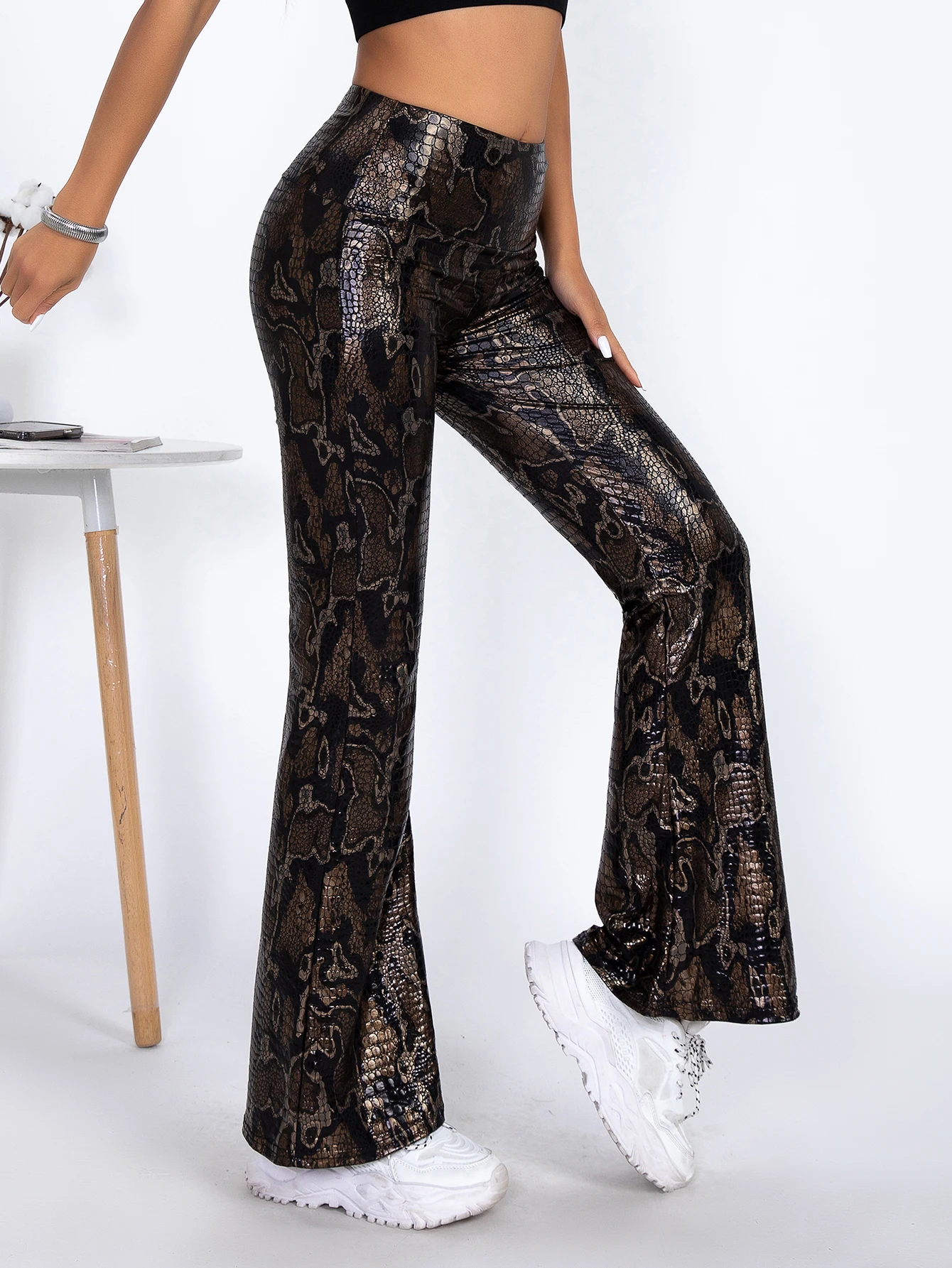 Europe And The United States Hot Snake Print Hot Flare Pants New High-waisted Slim Sexy Pants Fashion Micro Speaker Leggings